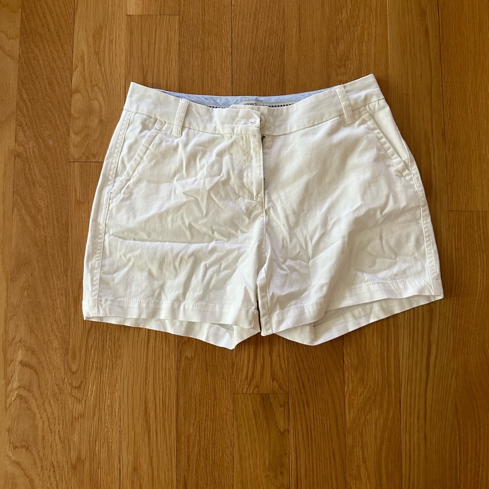 Crown & Ivy white summer shorts